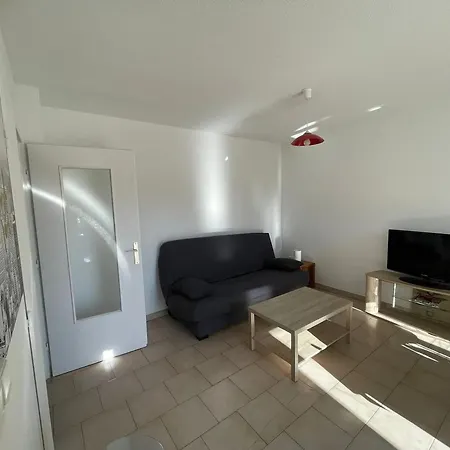 アパート Moderne A Frejus, 60 M², Piscine Partagee